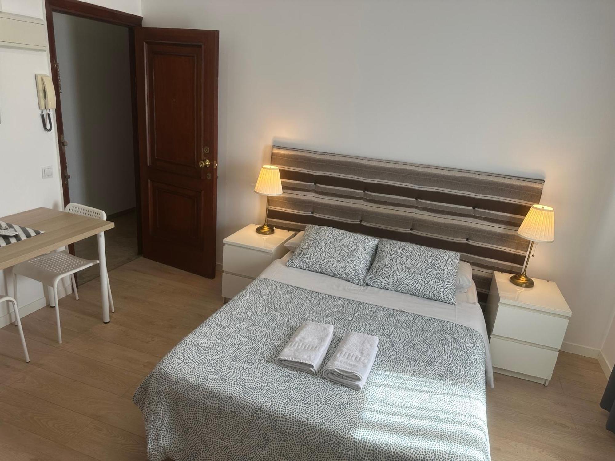 מדריד Apartamentos Arapiles מראה חיצוני תמונה